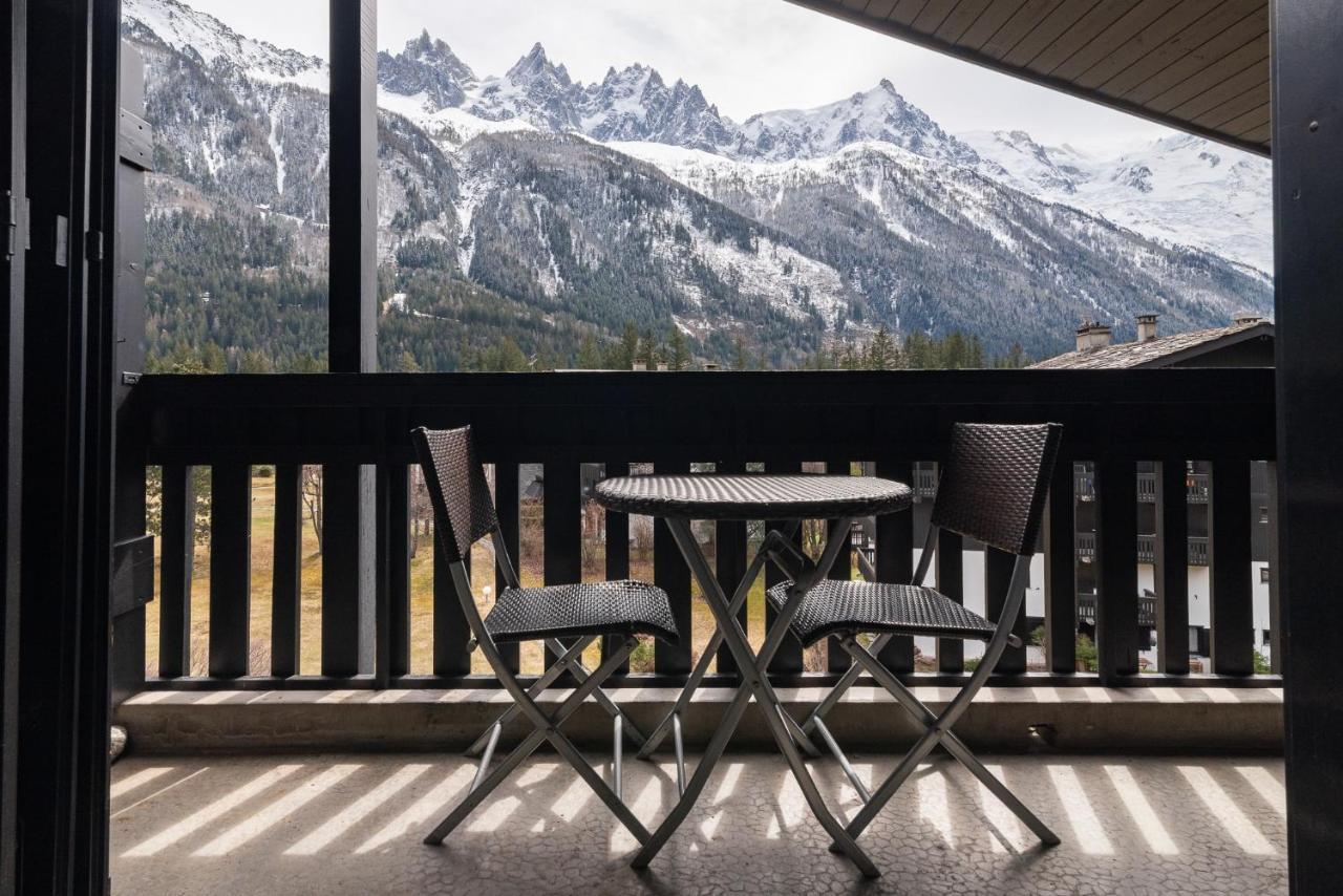 Apartment Les Drus - Alpes Travel - Chamonix - Sleeps 6 Exterior photo